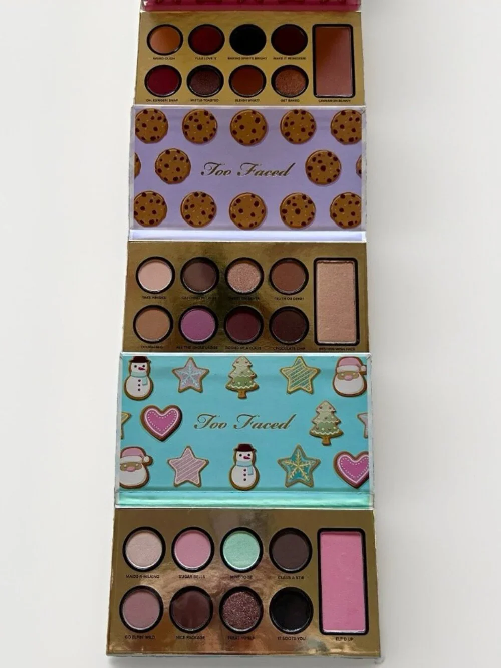 Too Faced Christmas Bake Shoppe Makeup Set Limited Edition Eyeshadow, Mascara